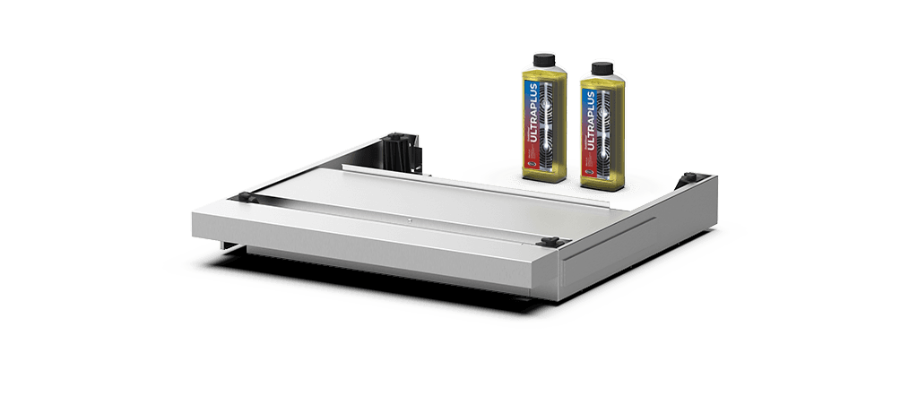 Unox It includes all the necessary parts for the correct installation of two stacked electric ovens and two bottles (1 liter each) of DET&Rinse™ ULTRAPLUS detergent UN 1824, 8, II - ADR LIMITED QUANTITY. XEDQA-0011-E-DRU.