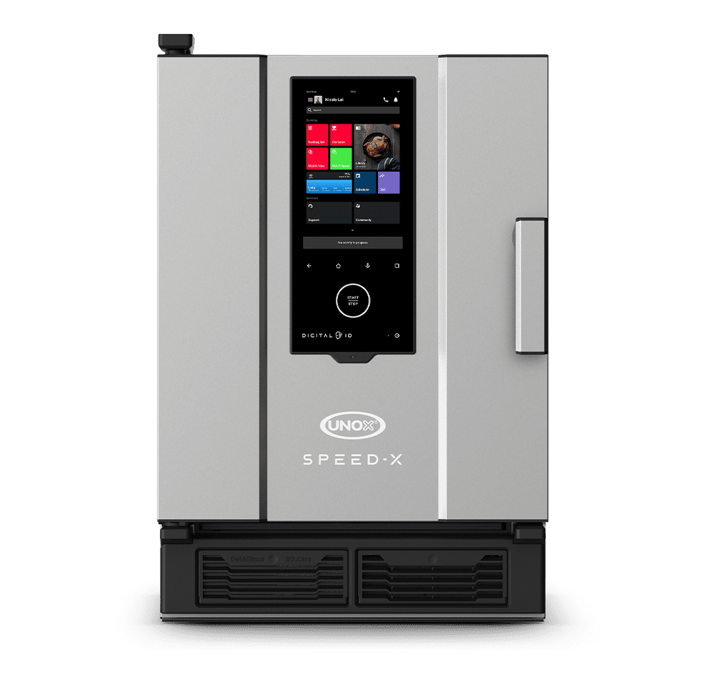 5 or 10 trays GN 2/3 (COMBI) Render of UNOX SPEED-X™ commercial combi speed oven XAPA-0523-SXRS.