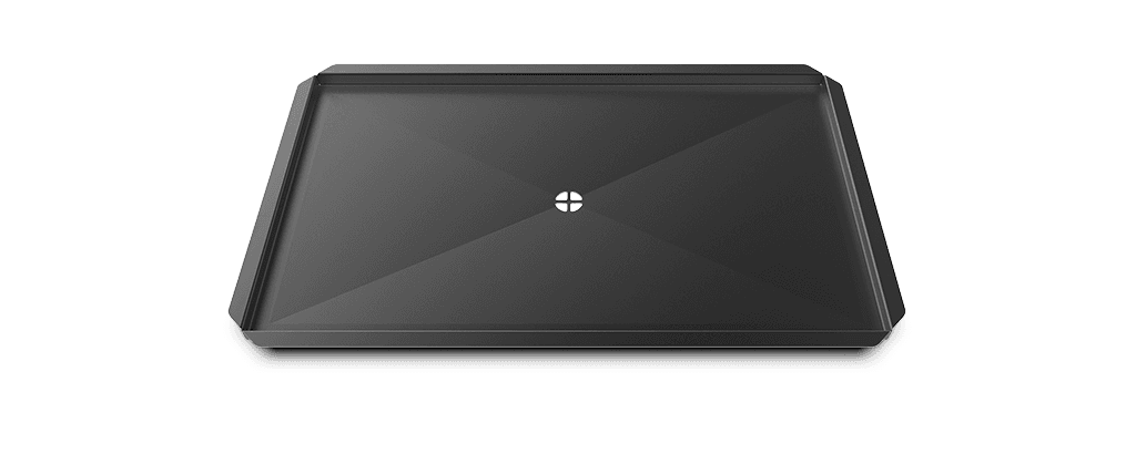 Tavă comercială antiaderentă cu gaură centrală pentru a direcționa lichidele și grăsimile alimentare către drenajul cuptorului comercial XUC046.