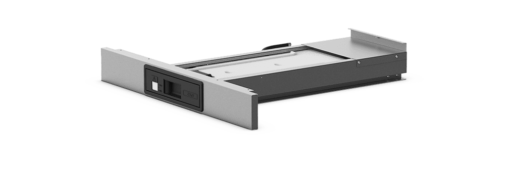Unox Wassertank für einen Ofen auf einem Untergestell positioniert. 4 Liter Fassungsvermögen. XHC023.